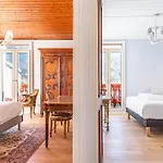 Primerose - Historic - Garden - - 5 Bedrooms - Mont-blanc Views Dağ evi Chamonix
