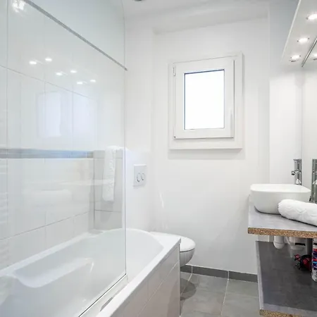 Primerose - Historic - Garden - - 5 Bedrooms - Mont-blanc Views