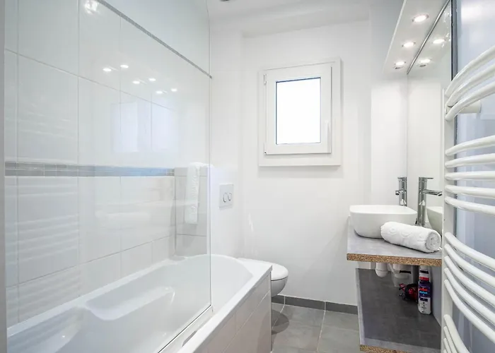 Primerose - Historic - Garden - - 5 Bedrooms - Mont-blanc Views