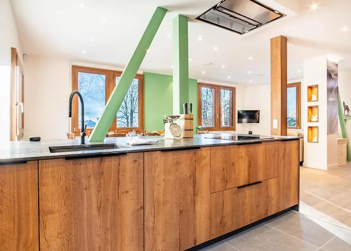 Primerose - Historic - Garden - - 5 Bedrooms - Mont-blanc Views Σαλέ Σαμονί